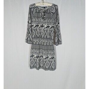 White House Black Market Black and White Printed Long Sleeve Dress